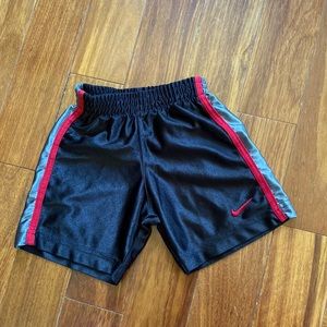 Nike toddler boys shorts